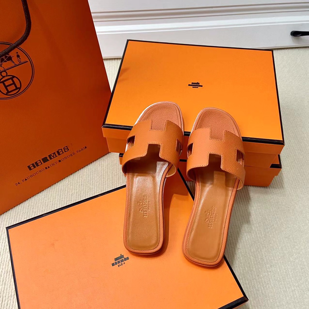 에르메스 올수공 오란 슬리퍼 샌들 앱송 52